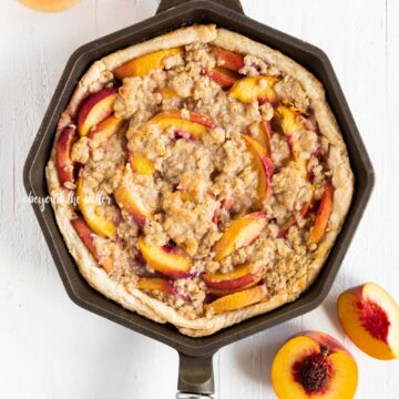 Brown Sugar Peach Crumble Pie Recipe | All Images © Beyond the Butter, LLC