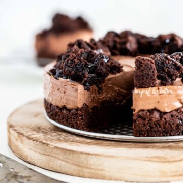 Easy Chocolate Brownie Cheesecake recipe | All Images © Beyond the Butter, LLC
