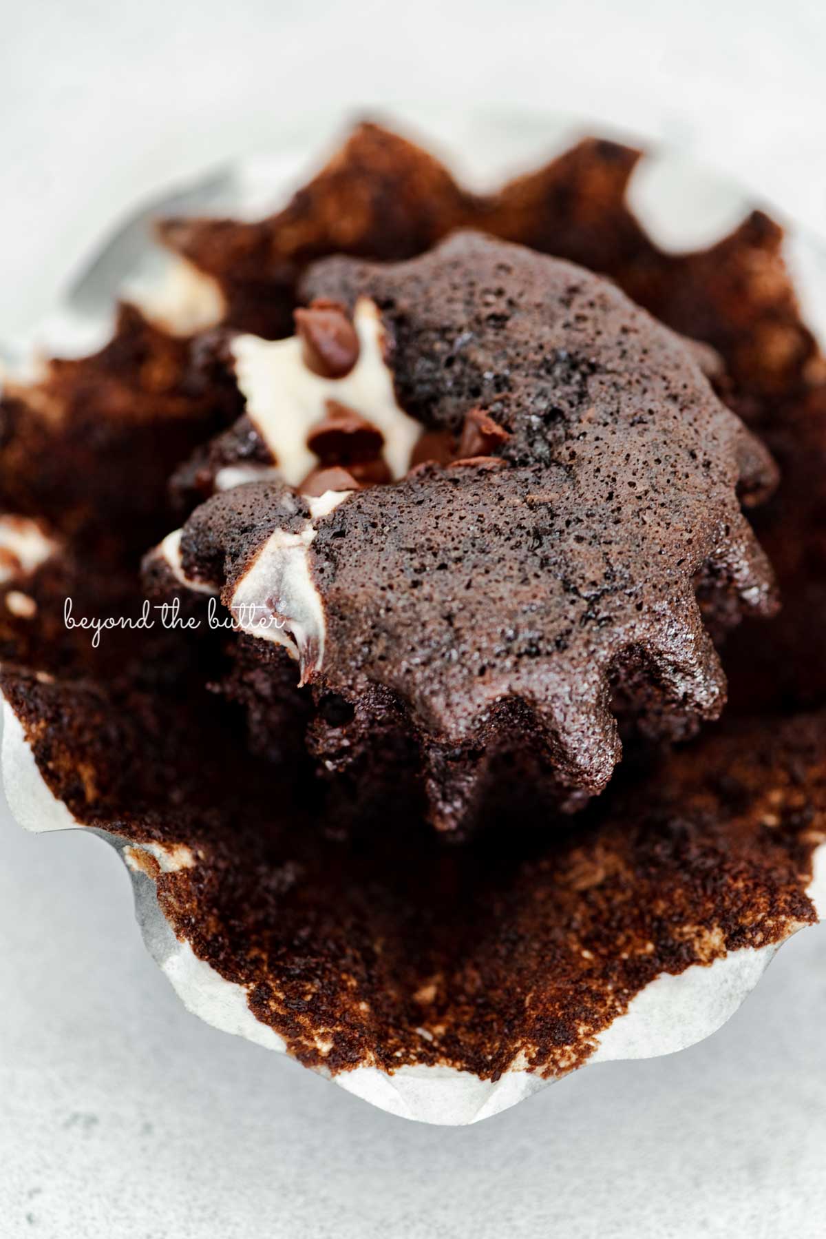 Opened black bottom cupcake | © Beyond the Butter®