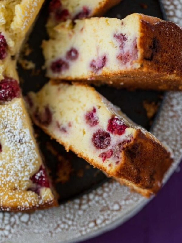 Lemon Raspberry Ricotta Cake web story cover image.