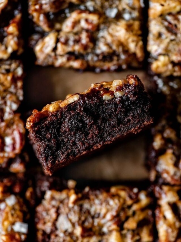 cropped-Salted-Pecan-Pie-Brownies-Web-Story-Cover-Image.jpg.