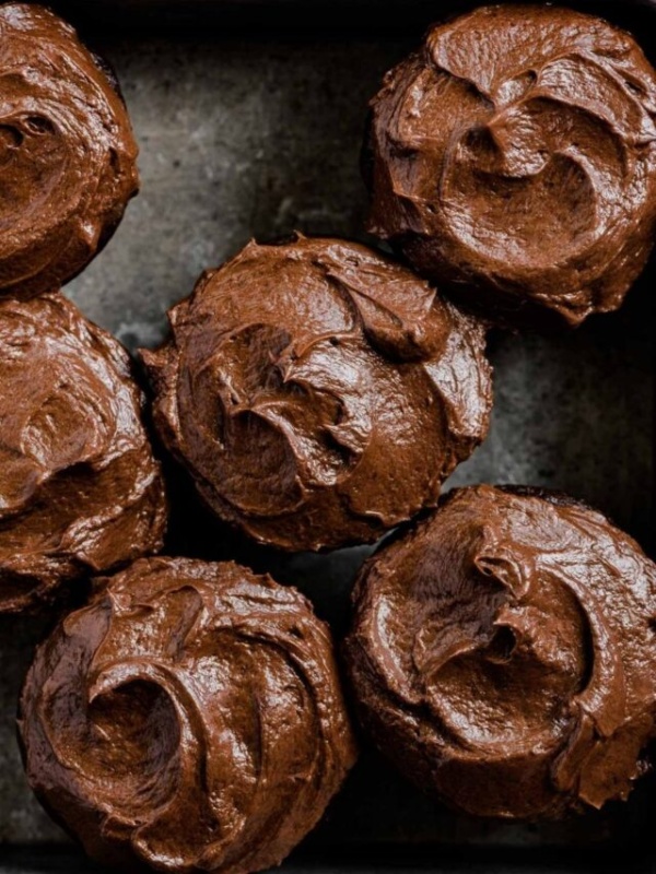 cropped-Small-Batch-Chocolate-Cupcakes-Web-Story-Cover-Image.jpg.